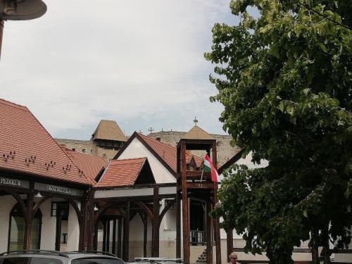 Kincsem Apartman Eger Exterior foto